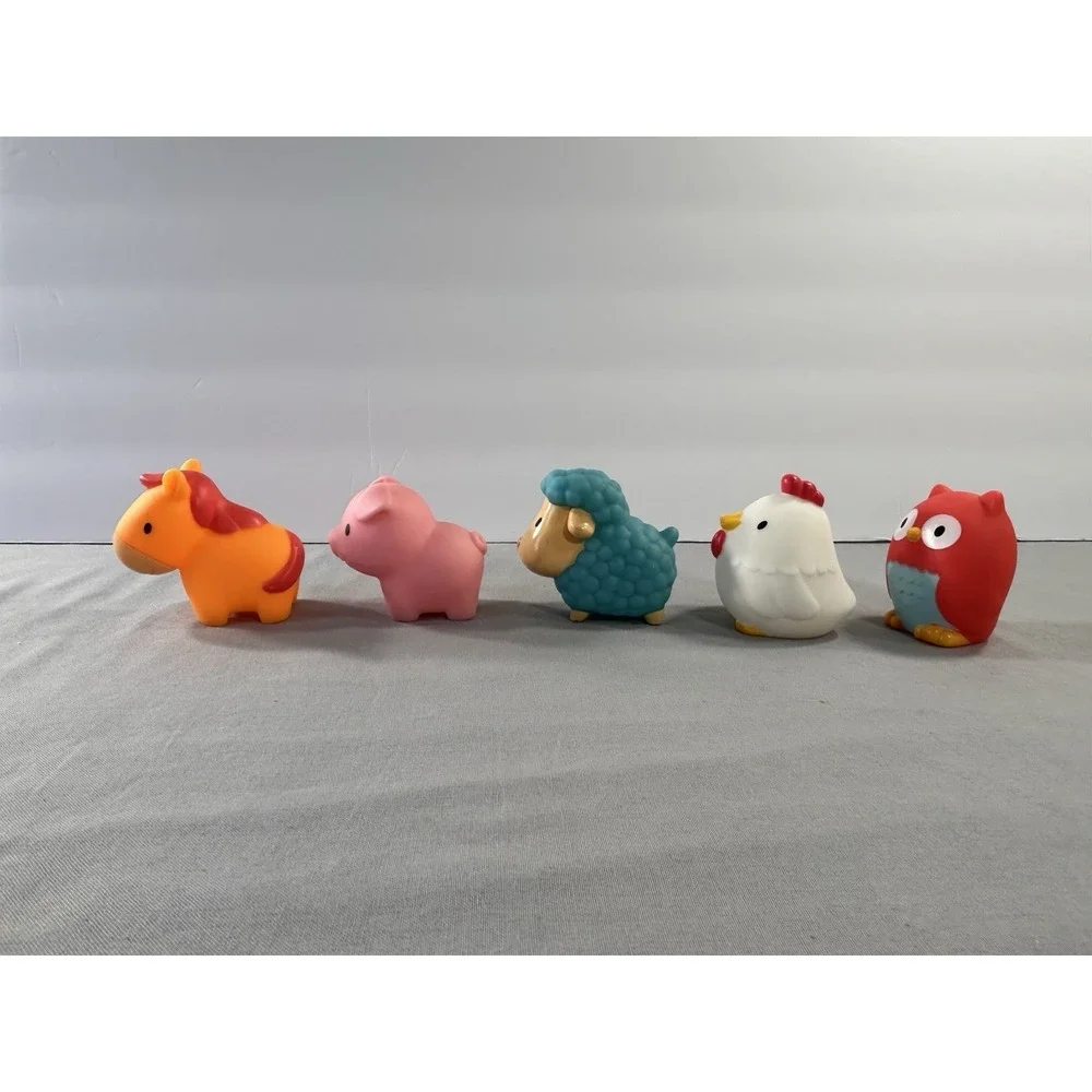 Munchkin Farm Animals Squirt Bath Toys Lot Of 5 Play water pool